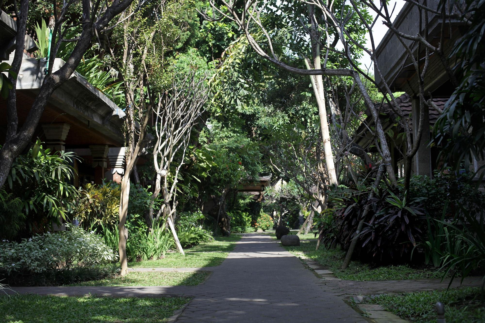Legian Matahari Bungalow מראה חיצוני תמונה