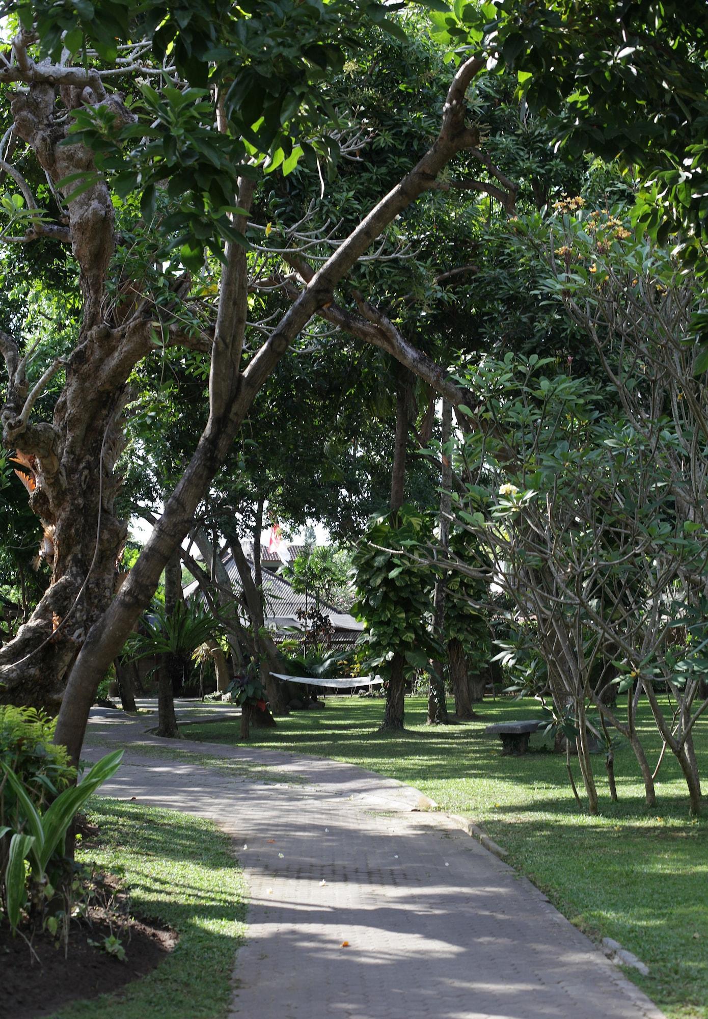 Legian Matahari Bungalow מראה חיצוני תמונה